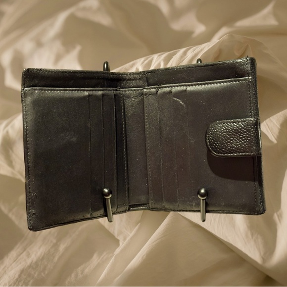 SOLD ‼️CHANEL CAVIAR TIMELESS CC COMPACT WALLET FULL INCLUSION - Picture 7 of 13